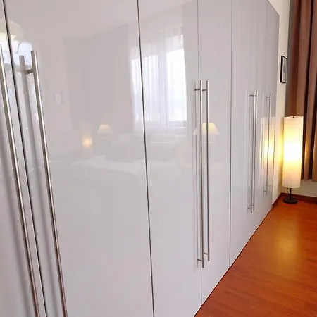 公寓 Galeria 地拉那