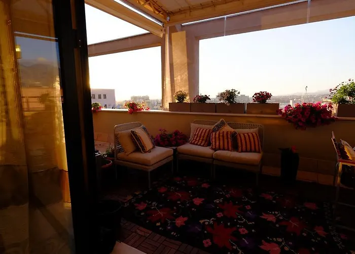 Galeria ティラナ