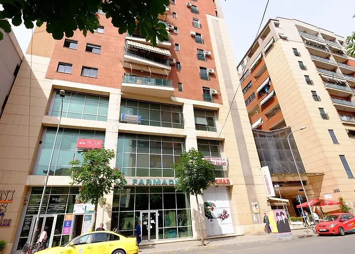 Galeria * Tirana